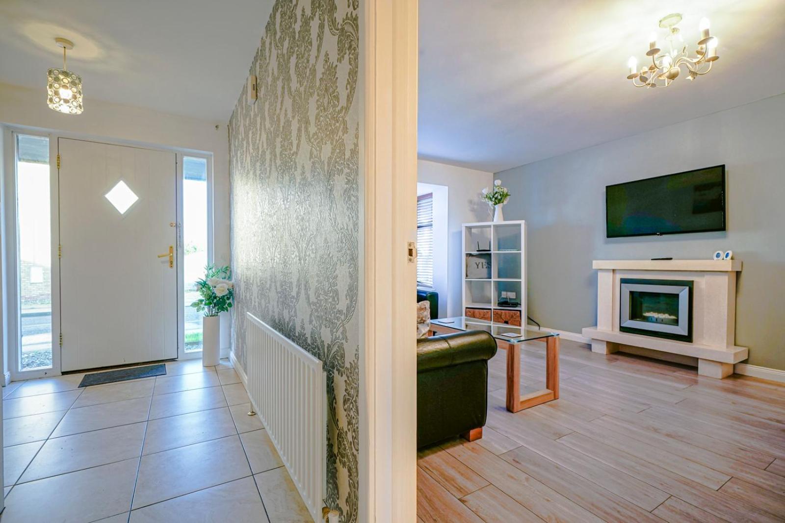 3 Bed House, Quiet Location Close To Bangor Exteriör bild